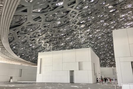 Un museo diverso dagli altri. Ecco il #fundraising del Louvre di Abu Dhabi